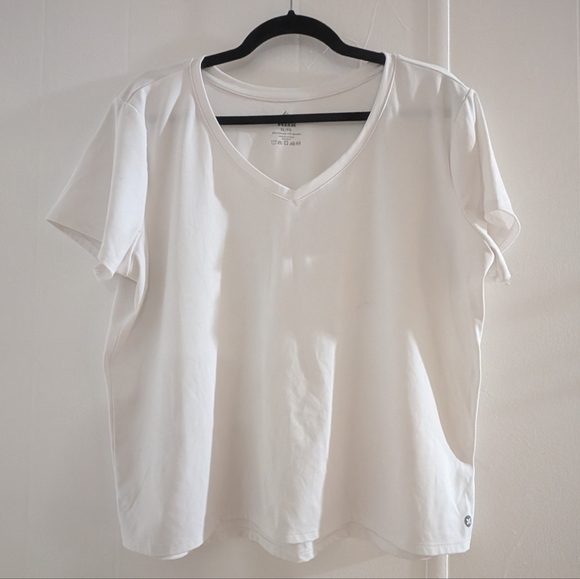 RBX White Boxy Short Sleeve T-Shirt - Picture 1 of 4
